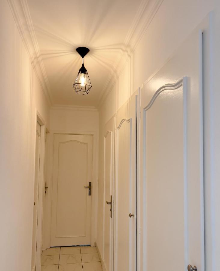 Appartement Spacieux Avec Balcon Saint-Fons Екстериор снимка